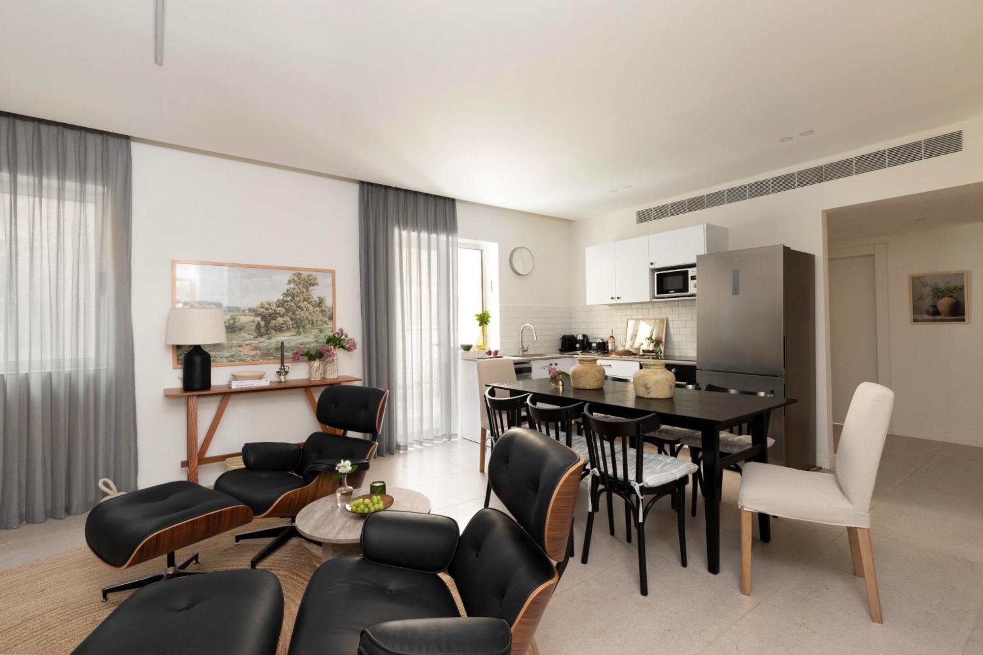 The J - Luxury Apartments By Localz Gerusalemme Esterno foto