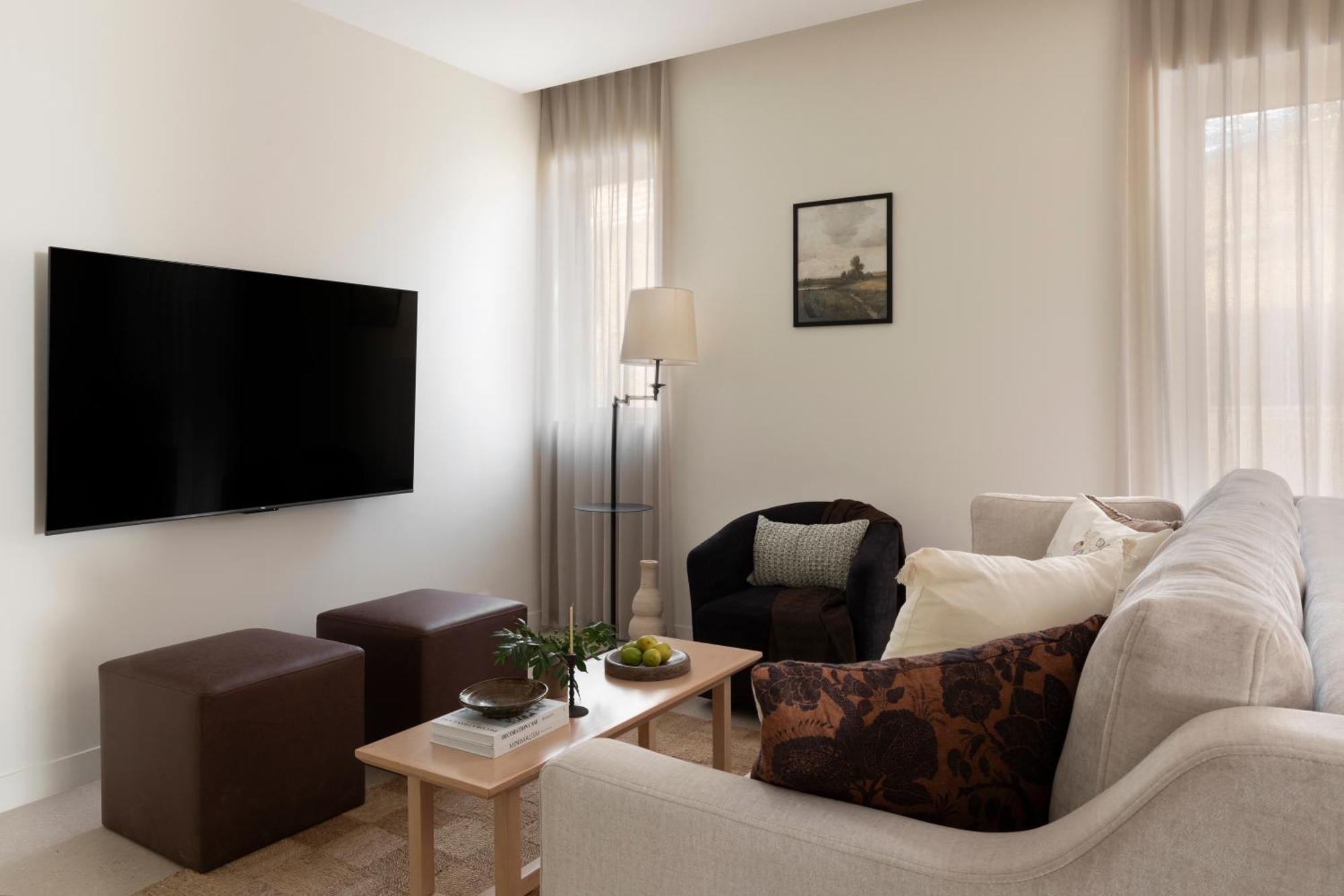 The J - Luxury Apartments By Localz Gerusalemme Esterno foto