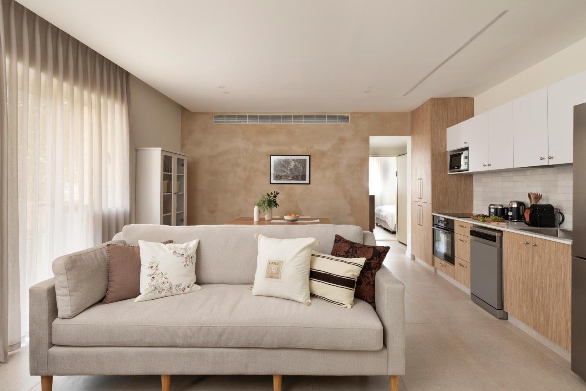 The J - Luxury Apartments By Localz Gerusalemme Esterno foto